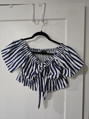 Off-Shoulder Tie-Front Cotton Crop Size L